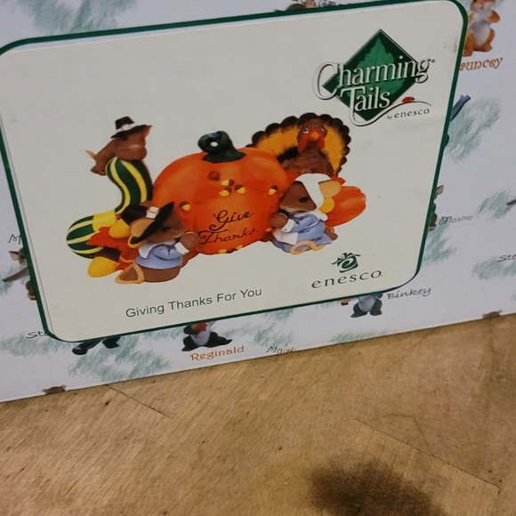 Fitz & Floyd Charming Tails Give Thanks - Picture 6 of 8